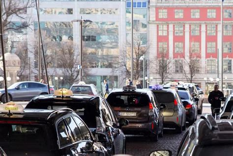 O­s­l­o­ ­t­a­k­s­i­l­e­r­i­ ­k­a­b­l­o­s­u­z­ ­ş­a­r­j­ ­e­d­e­c­e­k­